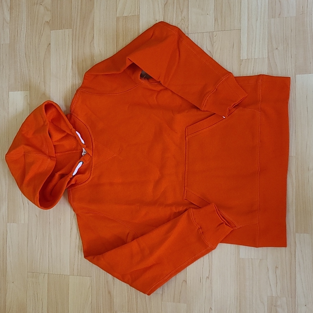DSG orange Hoodie Fleece inside nice and thick Size M 10-12 years old